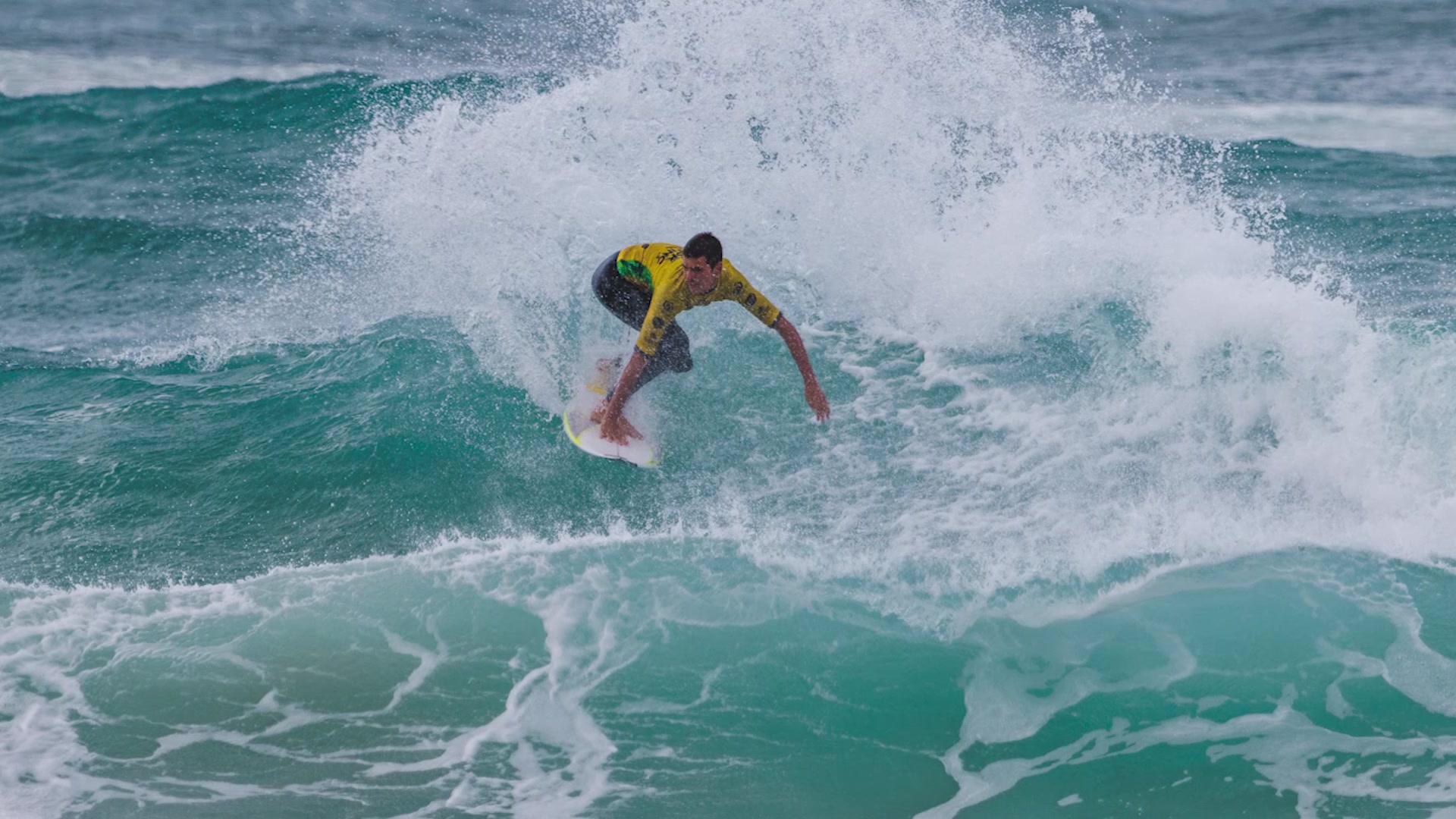 Angourie’s Harley Walters crowned Under 18s Mens Australian Junior Surfing Titles Champion